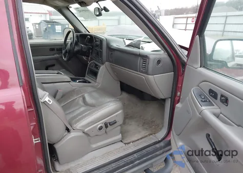 2005 Chevrolet Tahoe Z71 z USA, uszkodzony, nr VIN 1GNEC13T95R169422